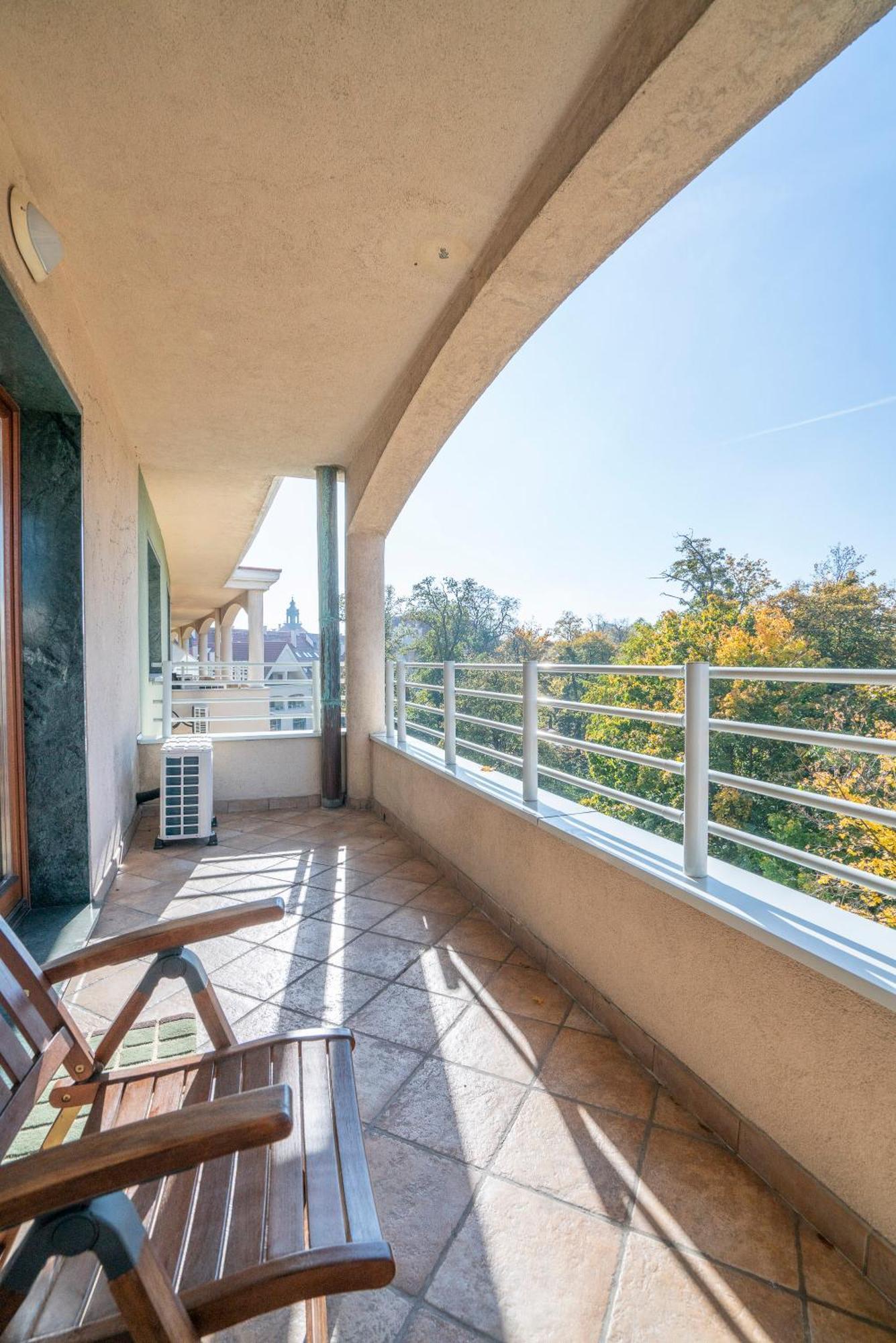 Apartament Werona Selfcheckin Ac Breslavia Esterno foto